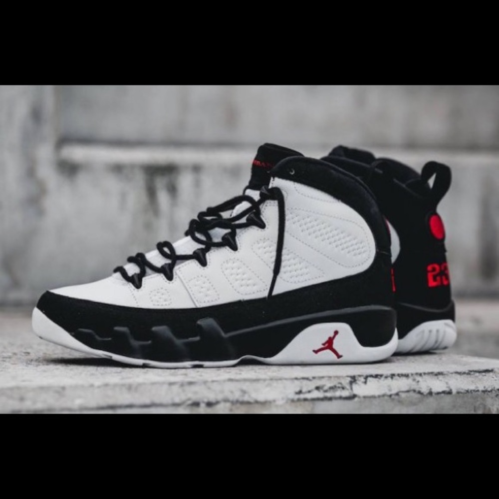 Air Jordan 9 Retro “Space Jam”